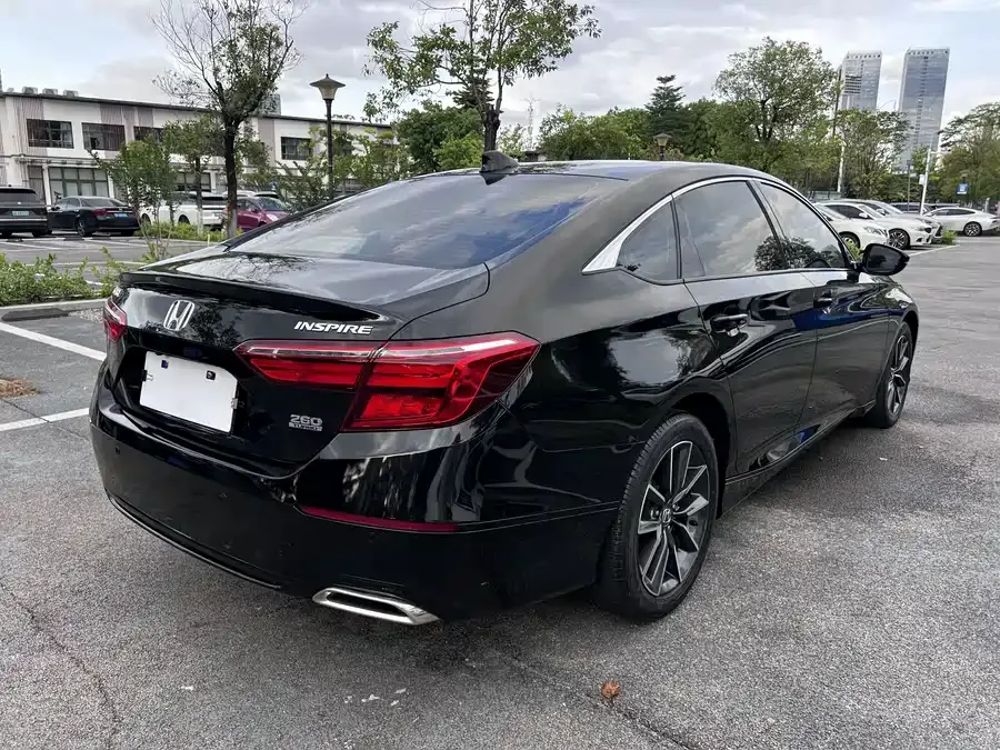 Honda Inspire Inship 2022 260TURBO Exquisite Edition 2022 — миниатюра 4