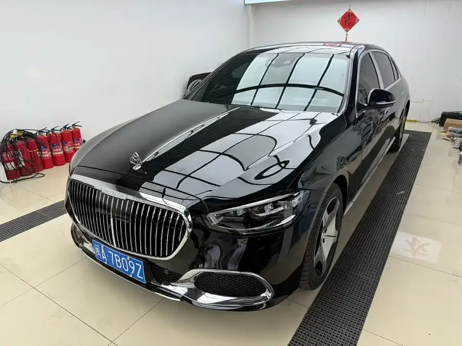 Mercedes-Benz Maybach S-Class 2024