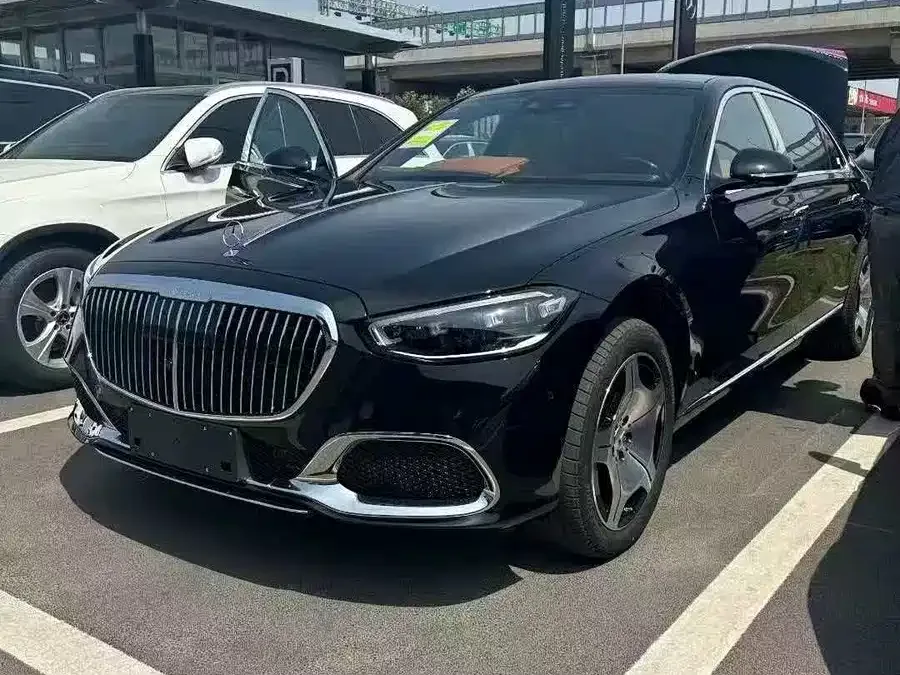 Mercedes-Benz Maybach S-Class 2025