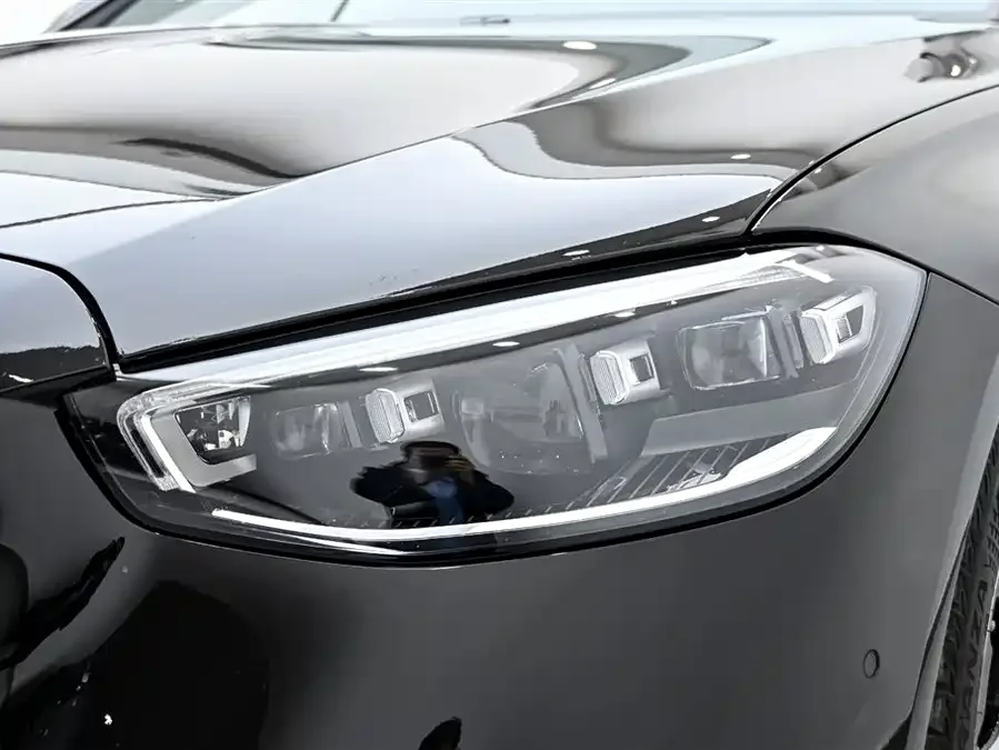 Mercedes-Benz Maybach S-Class 2026 Maybach S-Class S 480 4MATIC 2025 — миниатюра 3