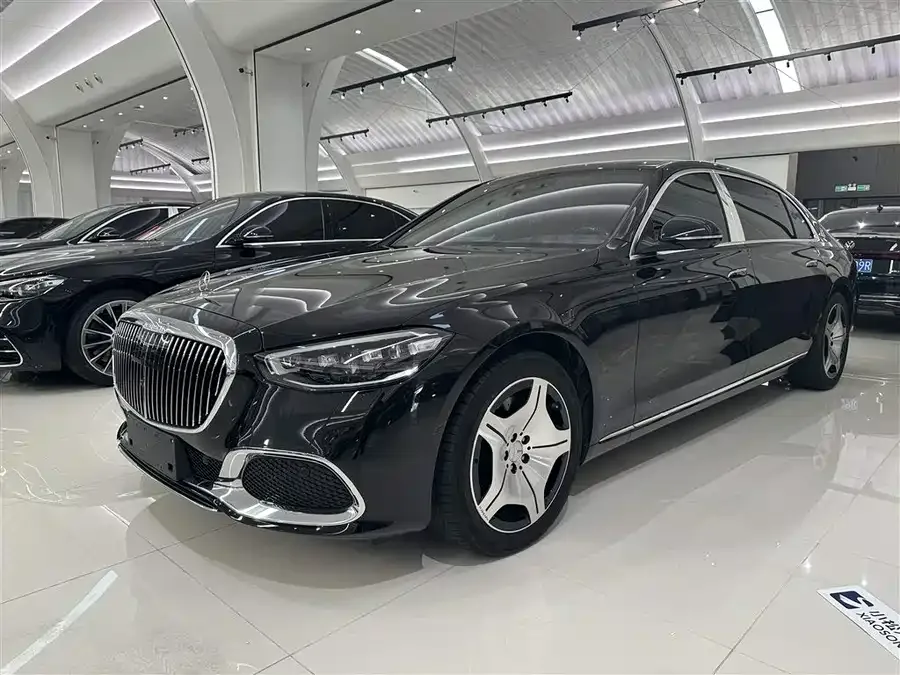 Mercedes-Benz Maybach S-Class 2025