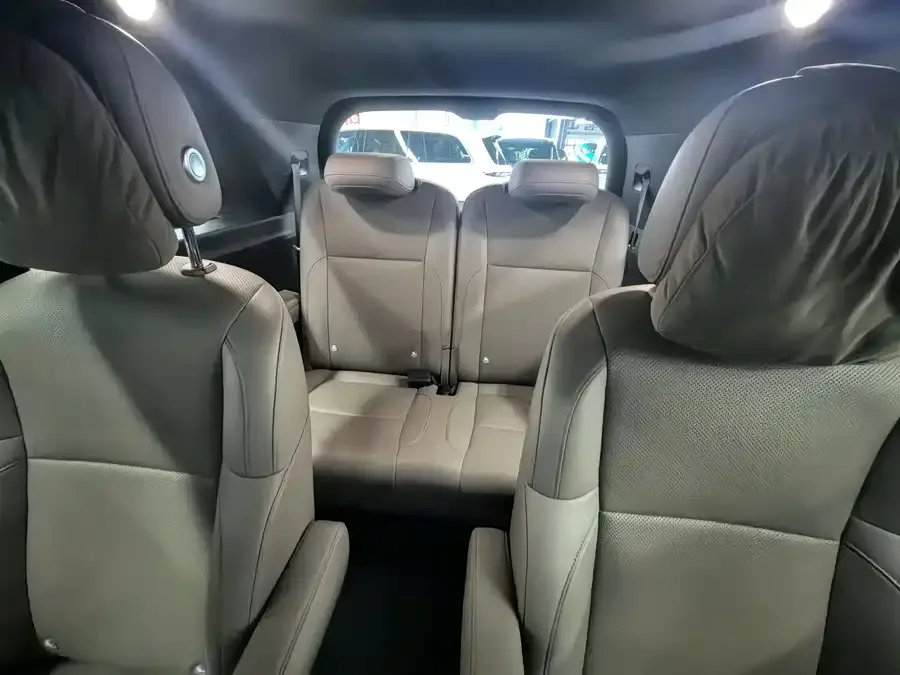Li Xiang L9 Ideal L9 2025 Ultra Smart New Edition 2025 — миниатюра 4