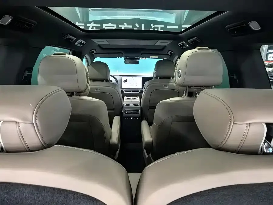 Li Xiang L9 Ideal L9 2025 Ultra Smart New Edition 2025 — миниатюра 5