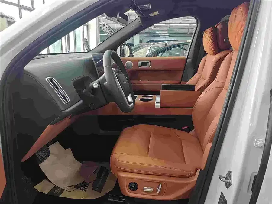 Li Xiang L6 Ideal L6 2025 Pro Smart Renewal Edition 2025 — миниатюра 5