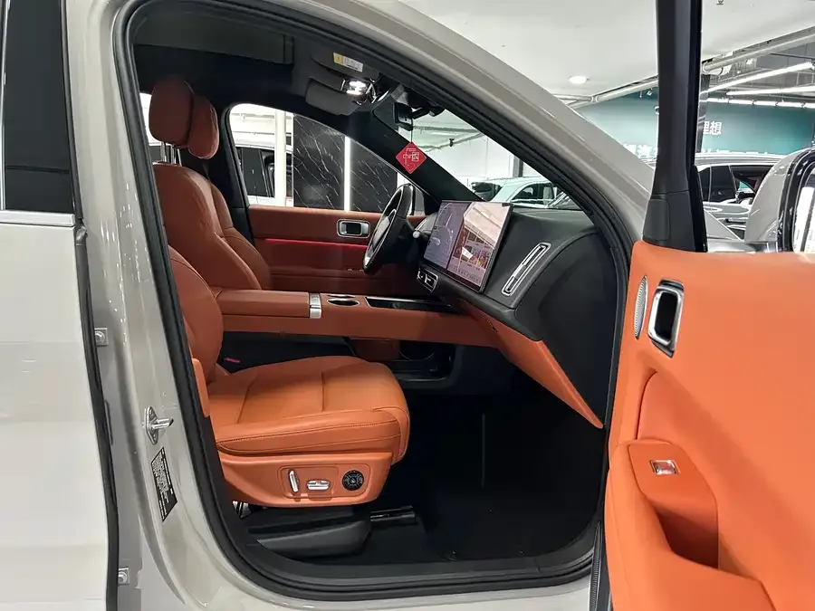 Li Xiang L6 Ideal L6 2024 Max 2025 — миниатюра 2