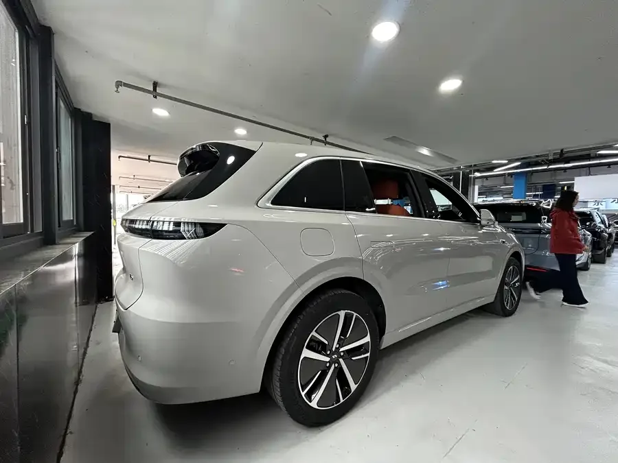 Li Xiang L6 Ideal L6 2024 Max 2025 — миниатюра 4