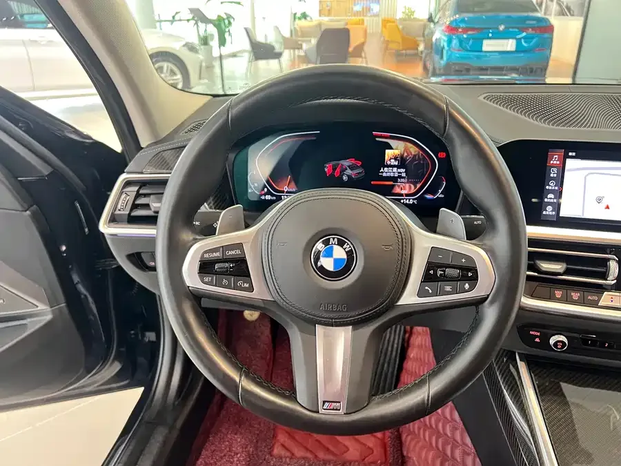 BMW 3 Series BMW 3 Series 2022 325i M Sport Night Edition 2022 — миниатюра 3