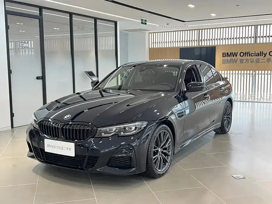 BMW 3 Series 2022