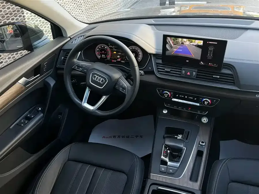 Audi Q5L 2022 40T luxury and elegant model 2022 — миниатюра 5