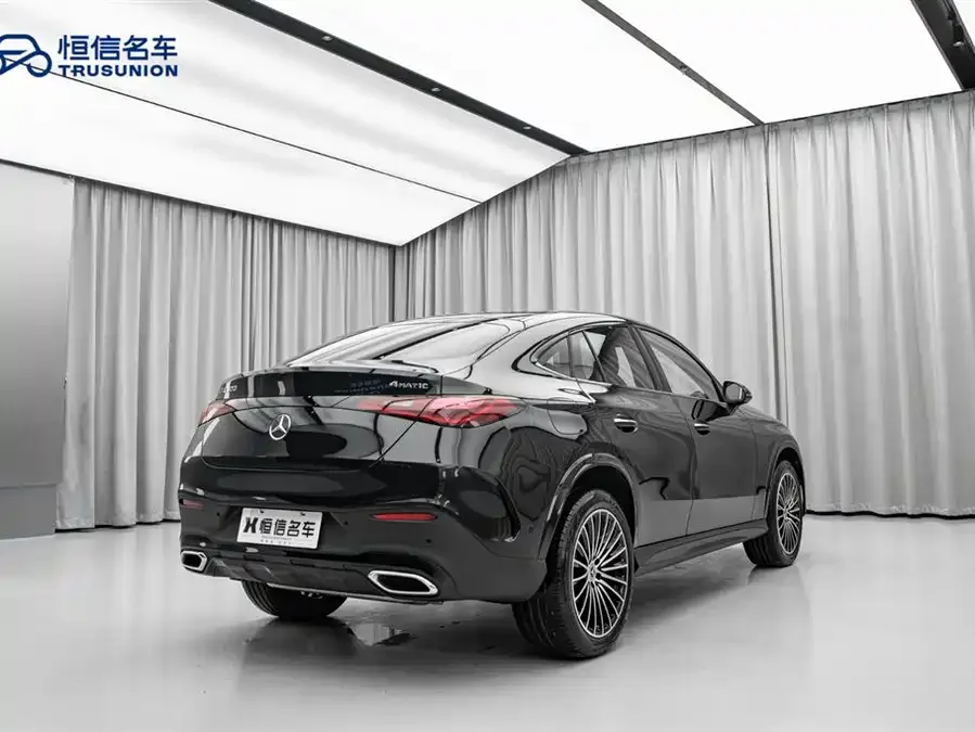Mercedes-Benz GLC Coupe Mercedes-Benz GLC Coupe 2025 GLC 300 4MATIC Coupe SUV 2025 — миниатюра 3
