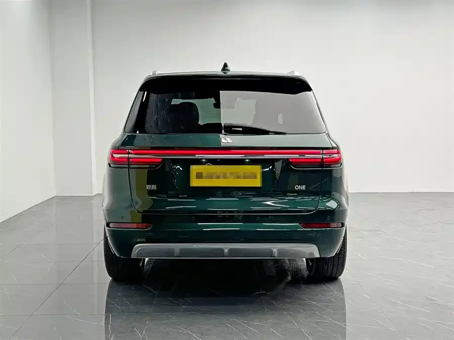 Li Xiang One Ideal ONE 2021 extended range 6-seater version 2022 — миниатюра 2