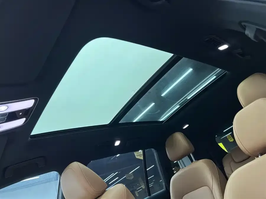 Li Xiang One Ideal ONE 2021 extended range 6-seater version 2022 — миниатюра 5