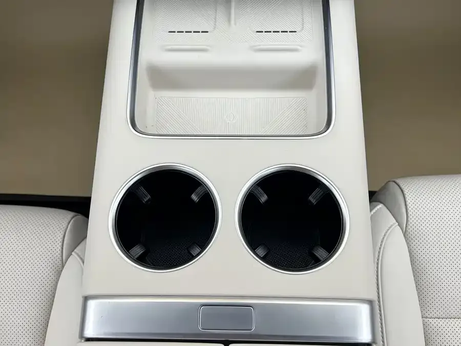 Li Xiang L7 Ideal L7 2025 Max Smart Renewal Edition 2025 — миниатюра 5