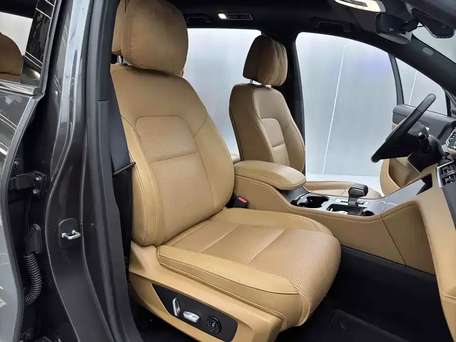 Li Xiang One Ideal ONE 2021 extended range 6-seater version 2022 — миниатюра 5