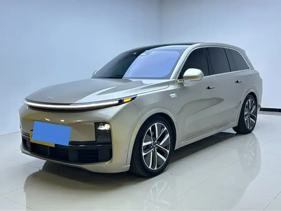 Li Xiang L8 2023