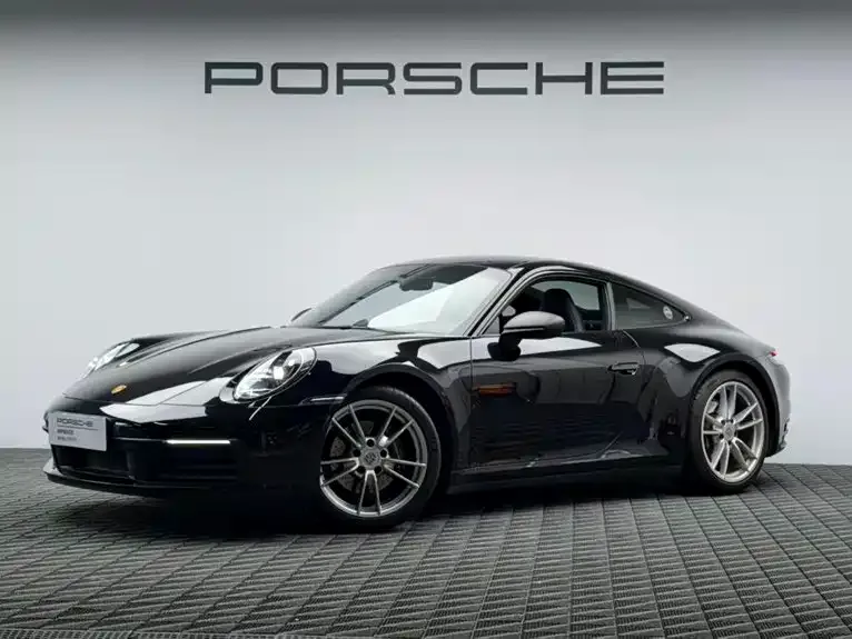 Porsche 911 2023