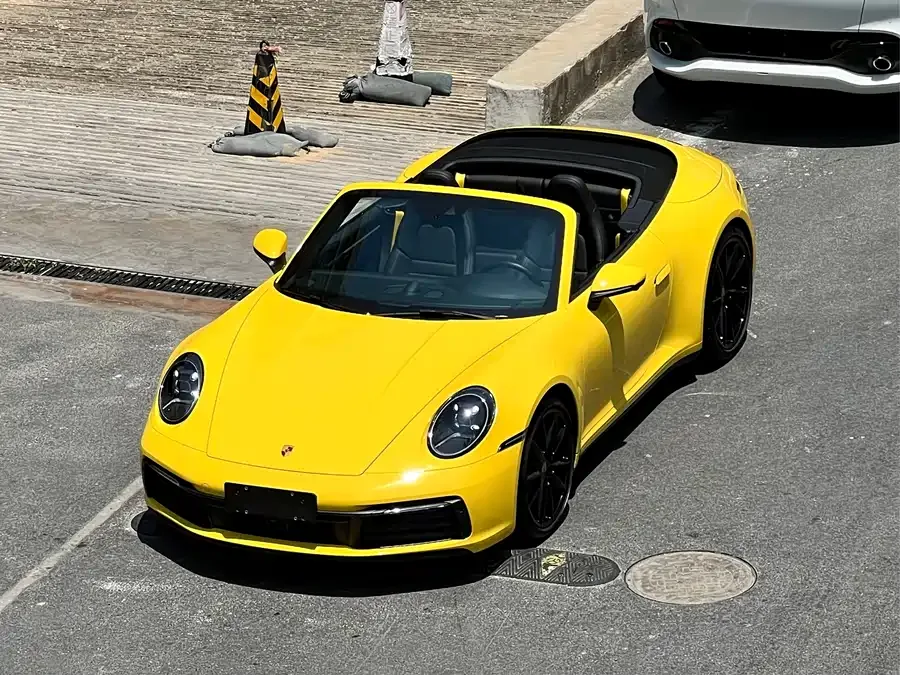 Porsche 911 2022