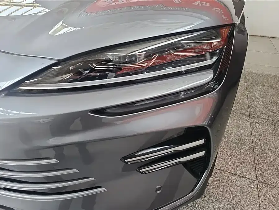 BYD Song PLUS New Energy Song PLUS New Energy 2025 DM-i Intelligent Driving Edition 112KM Premium Edition 2025 — миниатюра 2