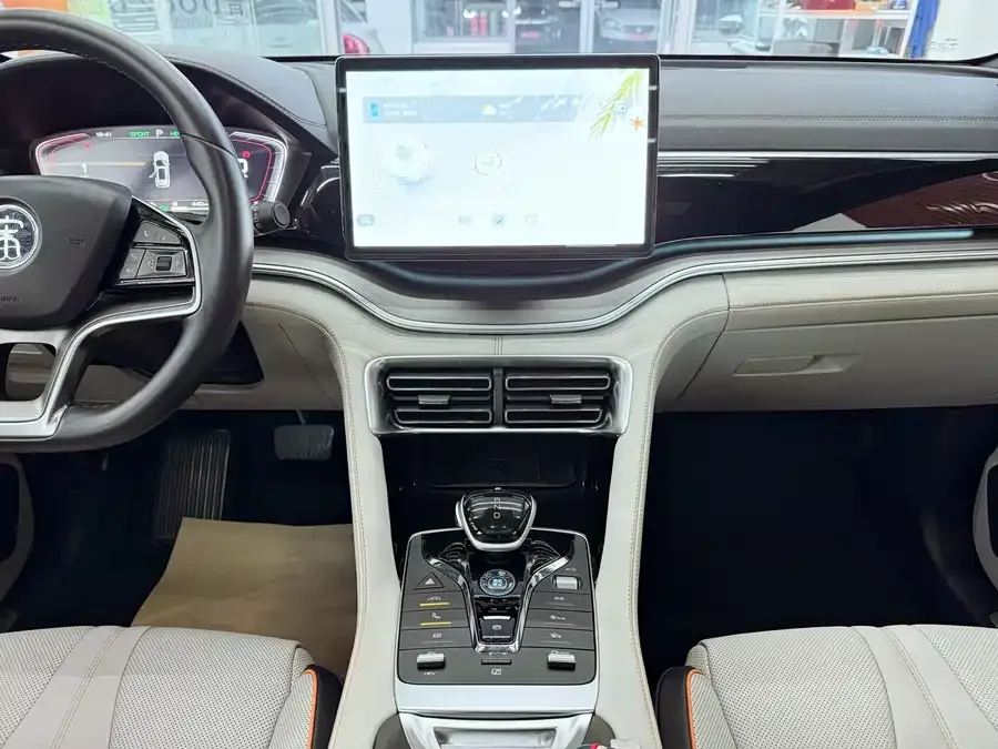 BYD Song PLUS New Energy Song PLUS New Energy 2021 DM-i 110KM Flagship PLUS 2023 — миниатюра 4