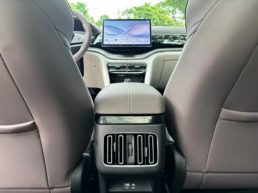 BYD Song PLUS New Energy Song PLUS New Energy 2025 EV 520km Luxury 2025 — миниатюра 5
