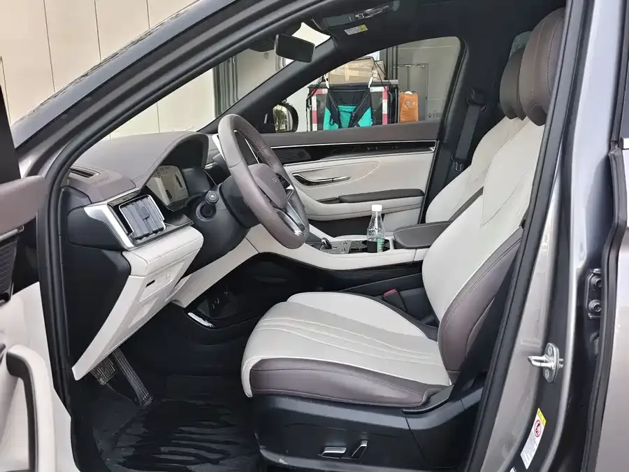BYD Song PLUS New Energy Song PLUS New Energy 2025 EV 520km Premium Edition 2024 — миниатюра 2