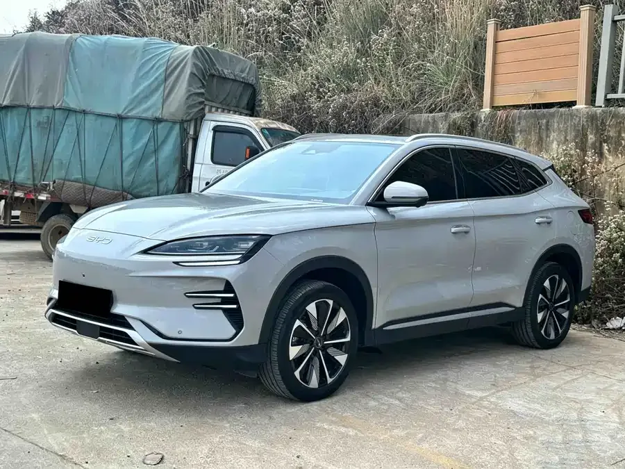 BYD Song PLUS New Energy Song PLUS New Energy 2024 Honor Edition EV 605km Flagship PLUS 2024 — фото 1, купить с доставкой в Москву