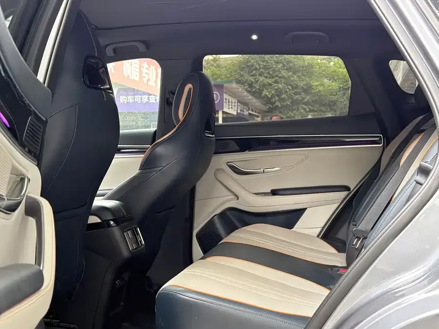 BYD Song PLUS New Energy Song PLUS New Energy 2024 Honor Edition DM-i 150km Flagship PLUS 2025 — миниатюра 5