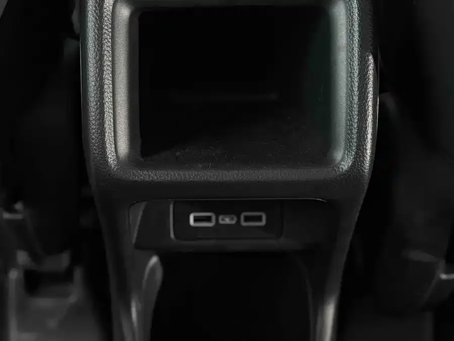 Honda VEZEL Binzhi 2023 1.5L CVT Elite Edition 2024 — миниатюра 4