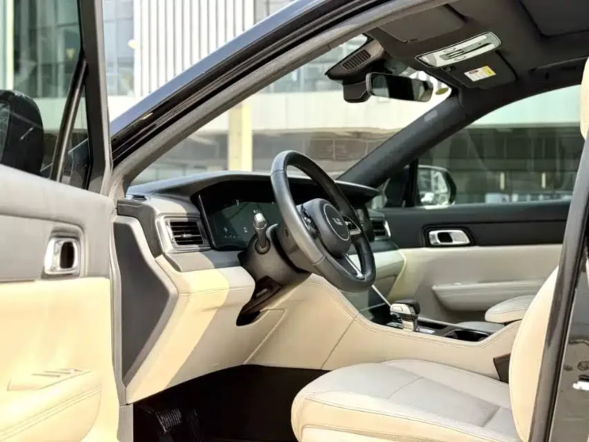 Li Xiang One Ideal ONE 2021 extended range 6-seater version 2022 — миниатюра 2