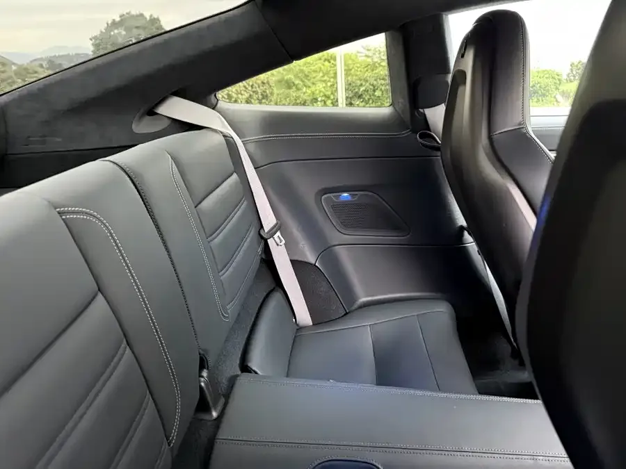 Porsche 911 2022 Turbo S 3.7T 2022 — миниатюра 2