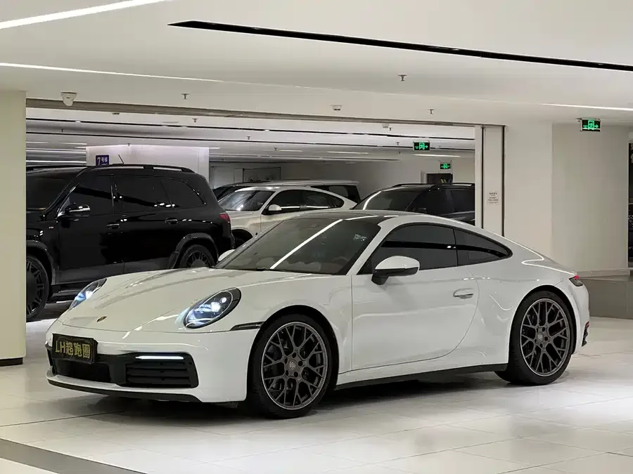Porsche 911 2022