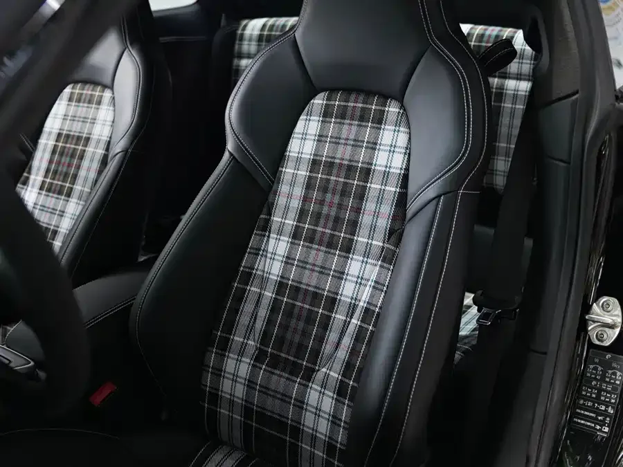 Porsche 911 2022 Turbo S 3.7T 2022 — миниатюра 4