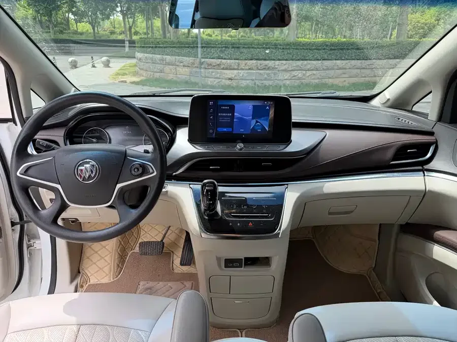 Buick GL8 2022 Land Business Class 652T Comfort Edition 2022 — миниатюра 2