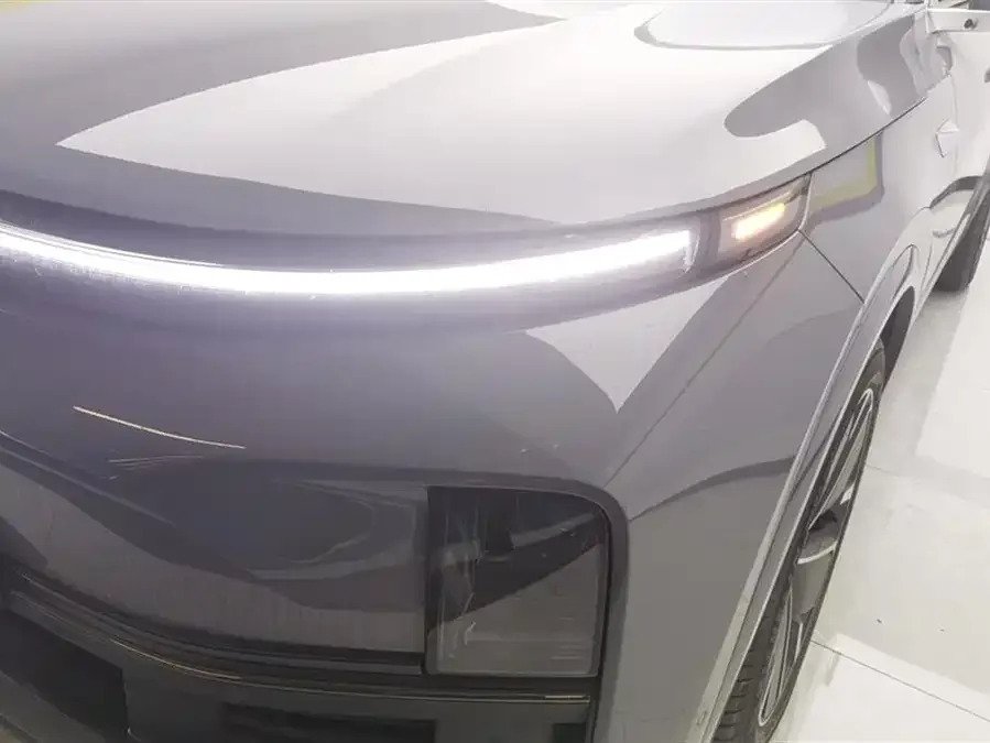 Li Xiang L7 Ideal L7 2025 Max Smart Renewal Edition 2025 — миниатюра 2