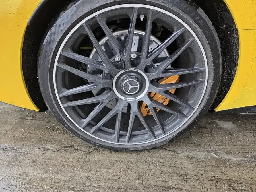Mercedes-Benz SL-Класс AMG Mercedes-Benz SL-Class AMG 2024 AMG SL 63 4MATIC+ 2025 — миниатюра 2