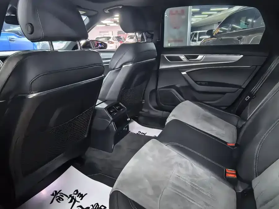 Audi A6L 2024 45 TFSI Premium Dynamic Model 2024 — миниатюра 5