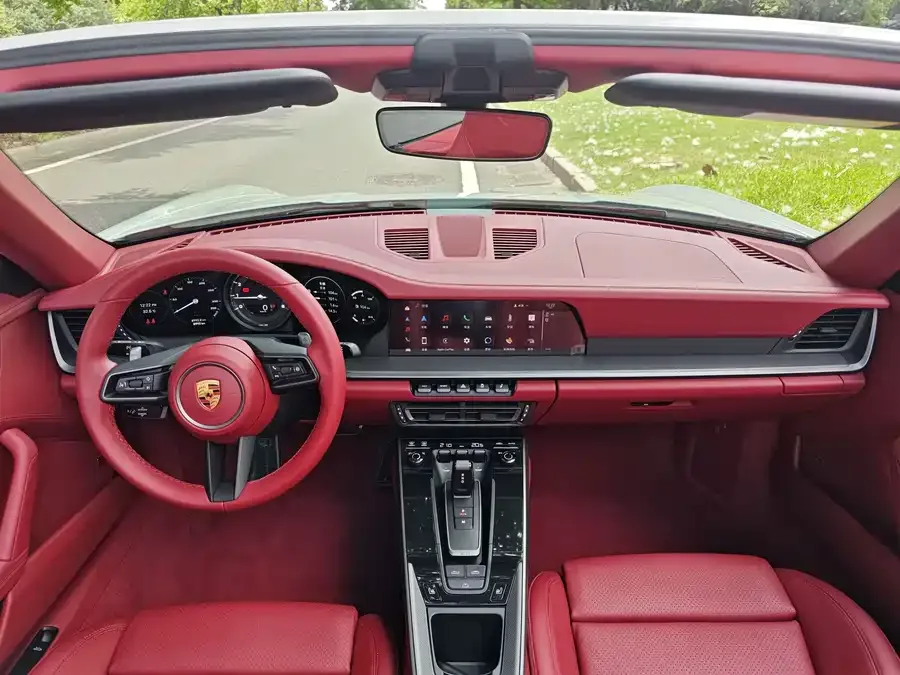 Porsche 911 2023 Carrera Cabriolet 3.0T 2023 — миниатюра 3