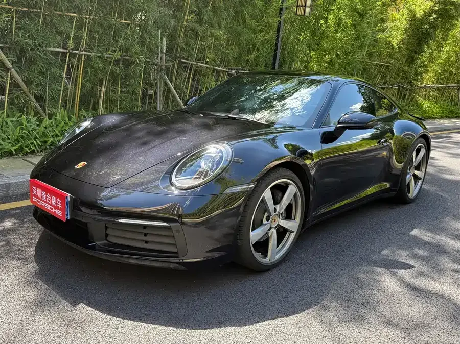 Porsche 911 2024