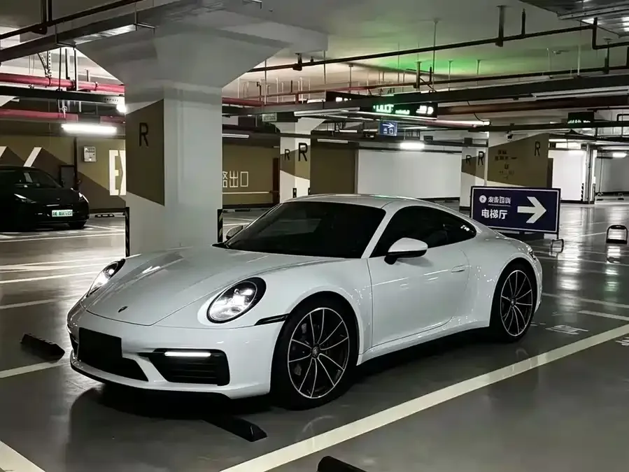 Porsche 911 2022