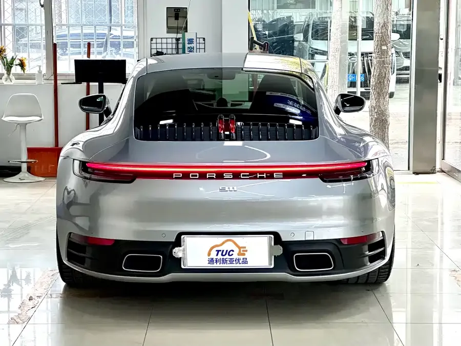 Porsche 911 2023 Carrera 3.0T 2023 — миниатюра 3