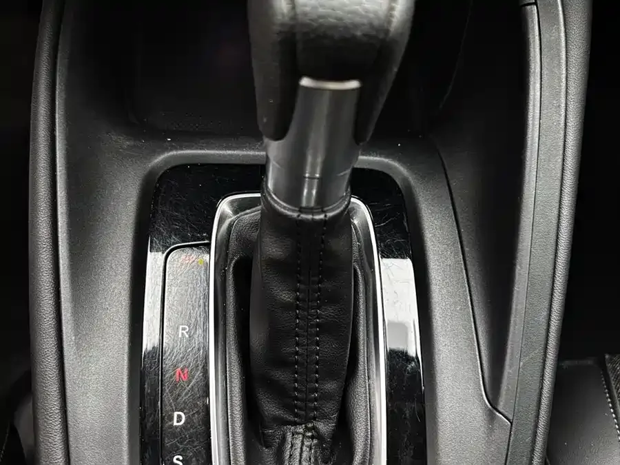 Honda VEZEL Binzhi 2023 1.5L CVT Pioneer Edition 2023 — миниатюра 4