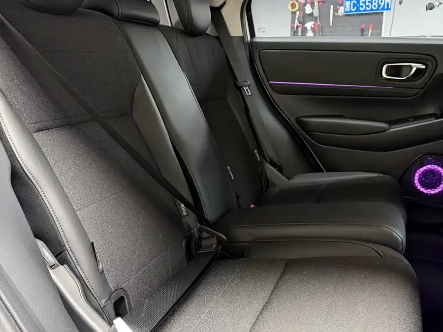 Honda VEZEL Binzhi 2023 1.5L CVT Pioneer Edition 2023 — миниатюра 4