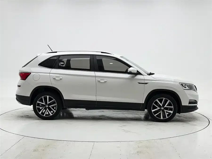 Skoda Kamiq Komic 2022 1.5L automatic comfort version 2022 — миниатюра 3