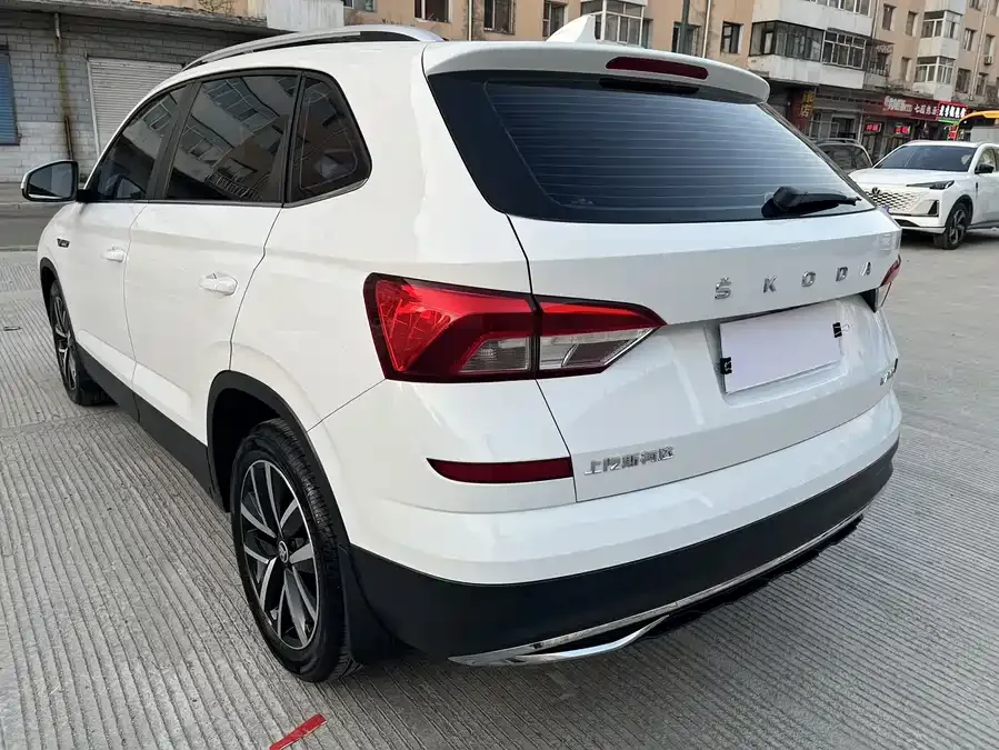 Skoda Kamiq 2023 Kamiq facelift 1.5L automatic comfort version 2023 — миниатюра 2