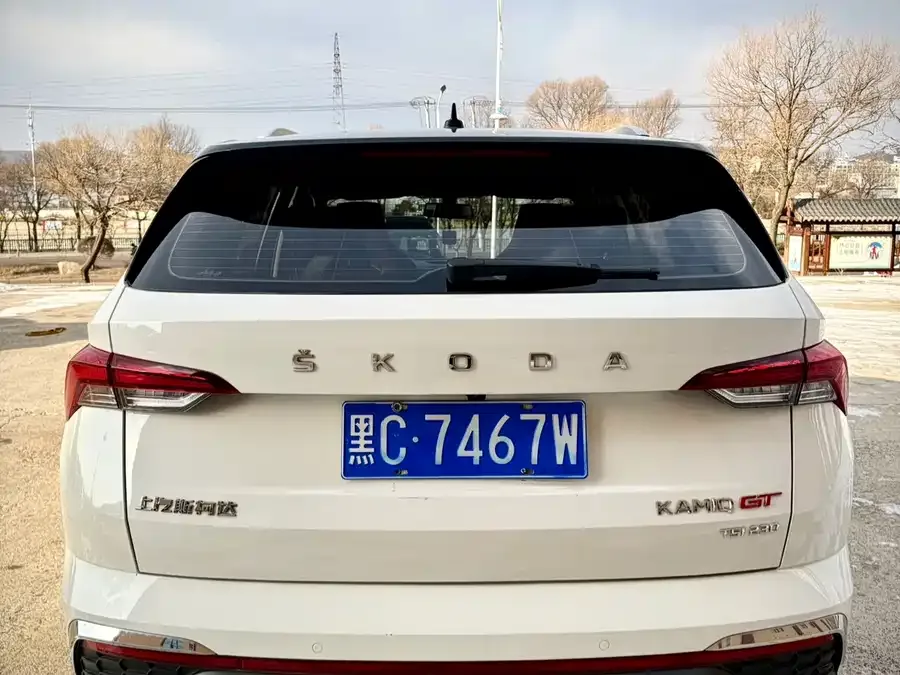 Skoda Kamiq 2021 KOMIC GT TSI230 DSG Flagship Edition 2022 — миниатюра 2