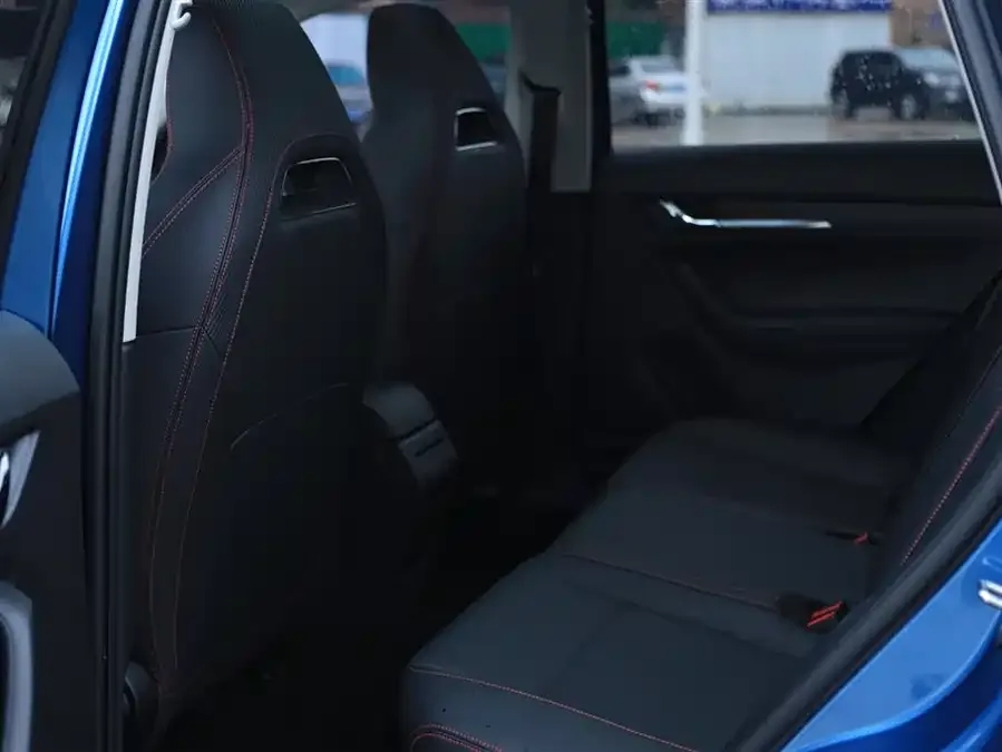 Skoda Kamiq 2021 KOMIC GT TSI230 DSG Flagship Edition 2023 — миниатюра 4