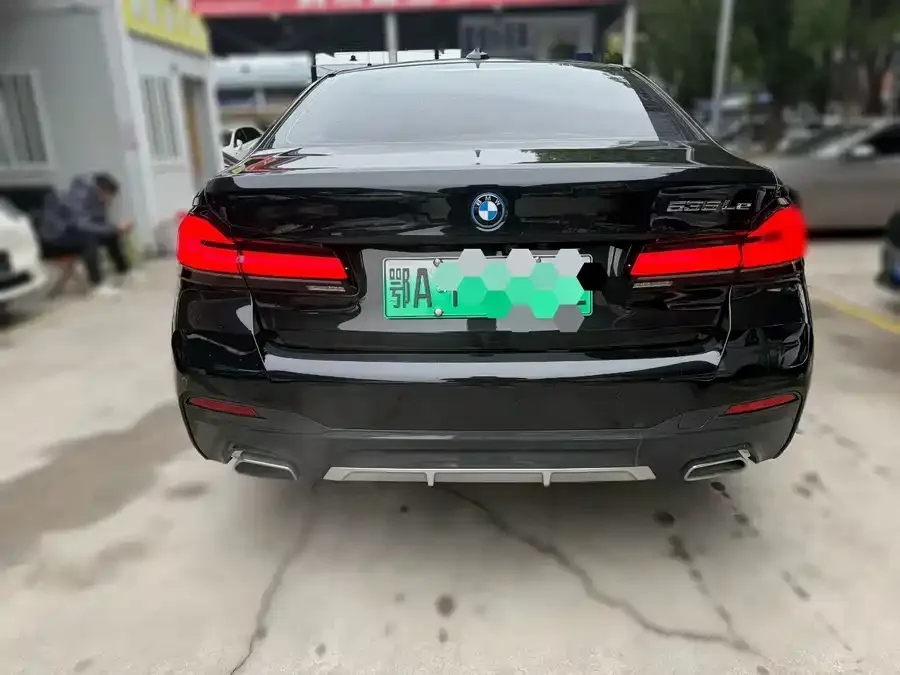 BMW 5 Series New Energy 2022 535Le M Sports Package 2022 — миниатюра 5