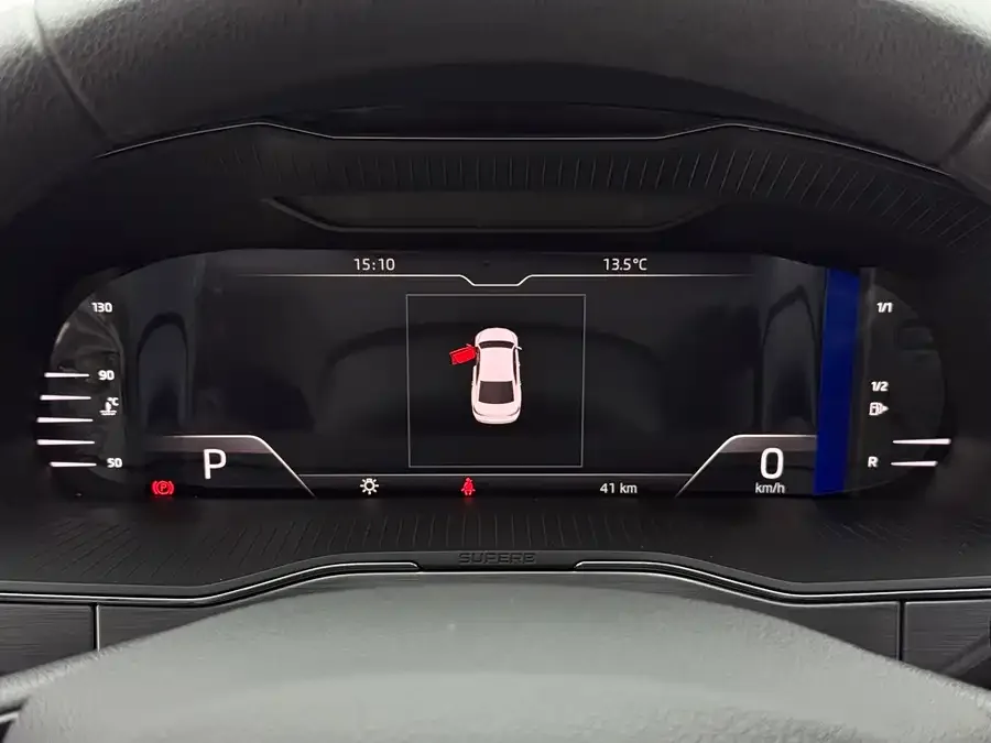 Skoda Superb Superb 2025 TSI280 DSG Premium Edition 2024 — миниатюра 5