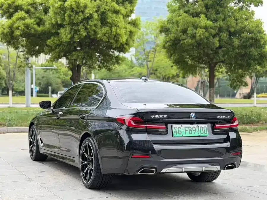 BMW 5 Series New Energy 2022 Model 2 535Le M Sports Package 2023 — миниатюра 4