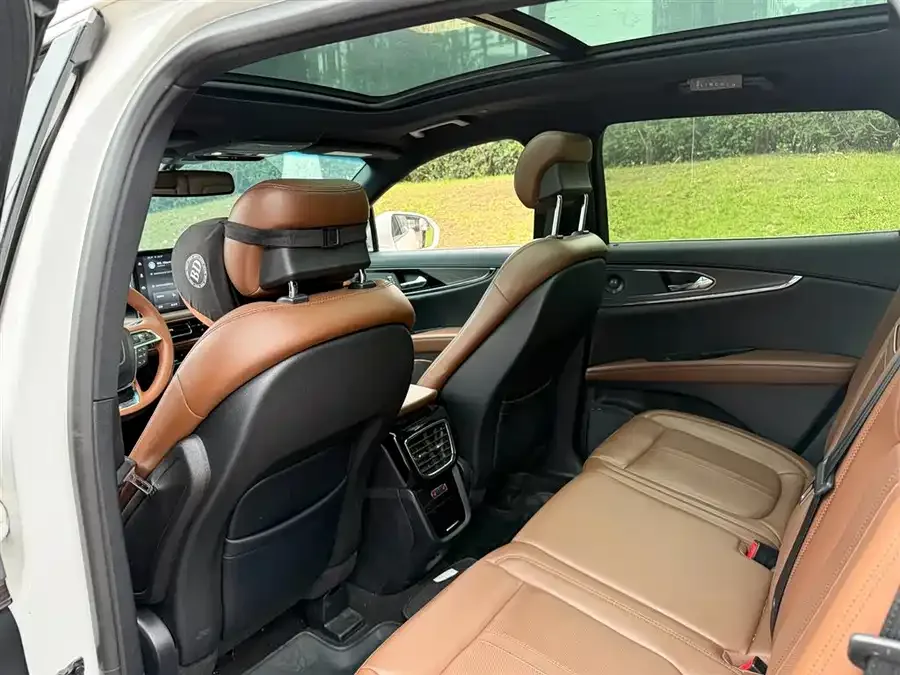 Lincoln Navigator Navigator 2021 2.7T 4WD Premium Edition 2022 — миниатюра 3
